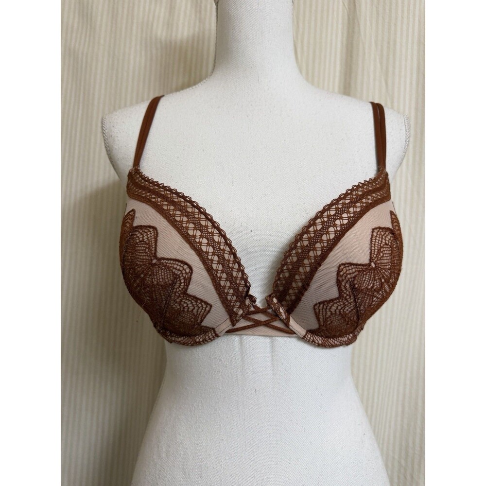Victoria's Secret Very Sexy 34D Push Up Bra Cream With Brown Lace Underwire